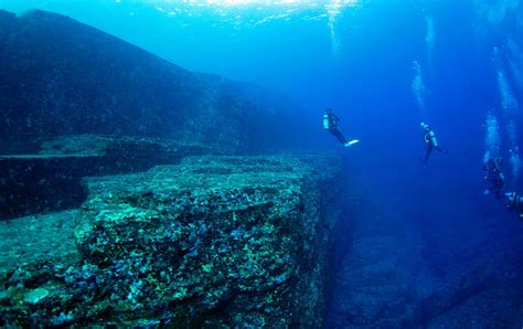 Yonaguni .